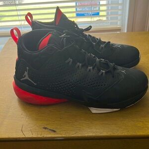 Jordan lunarlon size 9.5